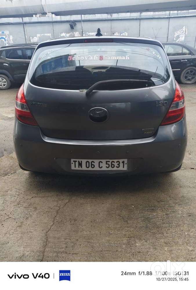 Hyundai I20 2009-2011 1.4 Asta (at), 2010, Petrol