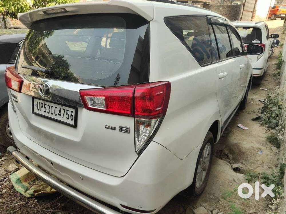 Toyota Innova Crysta [2016-2020] 2.4 Gx At 7 Str, 2016, Diesel