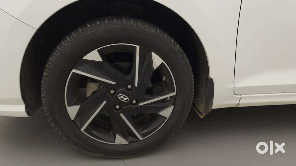 Hyundai Verna 1.5 Mpi Mt Sx (o), 2022, Petrol