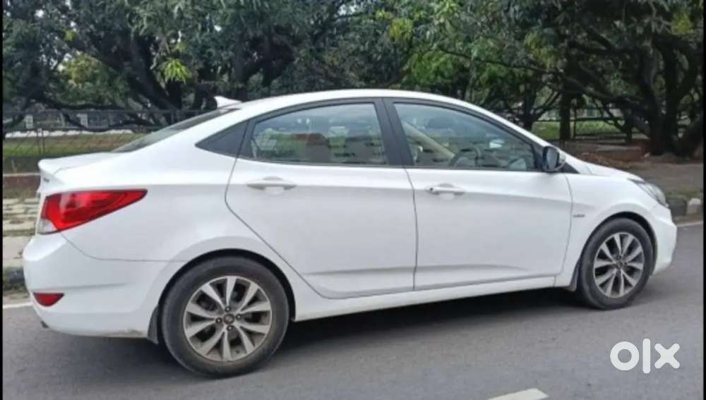 Hyundai Fluidic Verna Diesel 2014