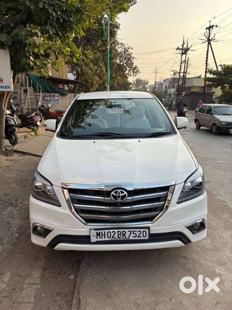 Toyota Innova 2011 Diesel Well Maintained