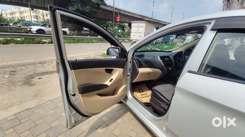Hyundai Eon 0.8 Magna (o), 2012, Petrol