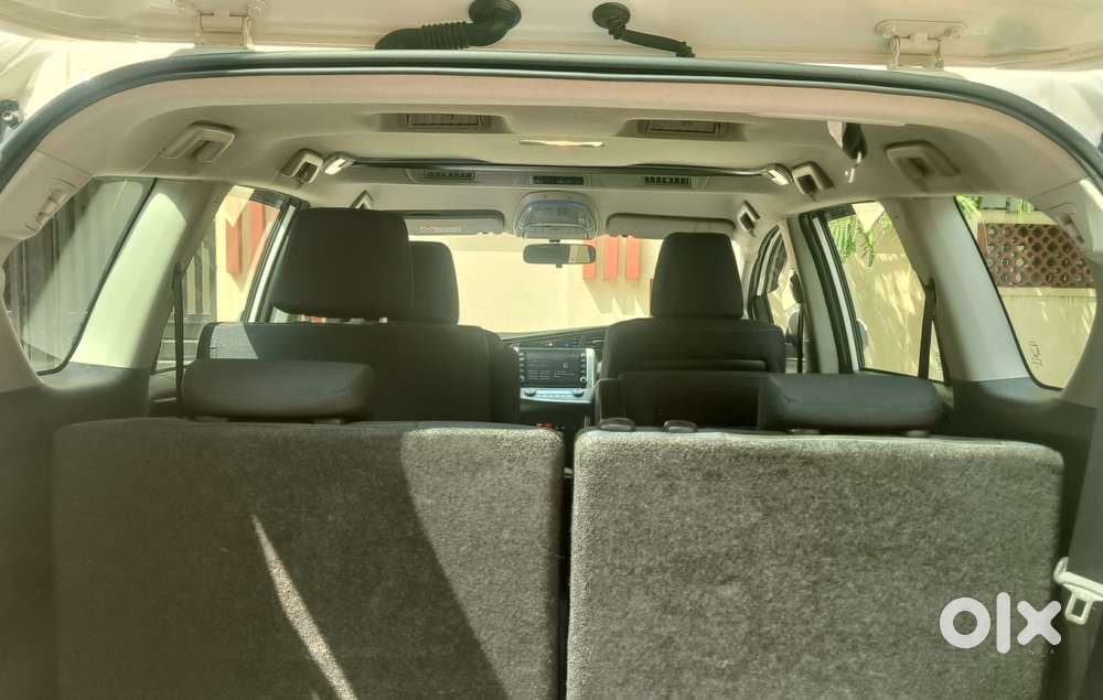 Toyota Innova Crysta [2020-ongoing] 2.4 Vx 7 Str, 2024, Diesel