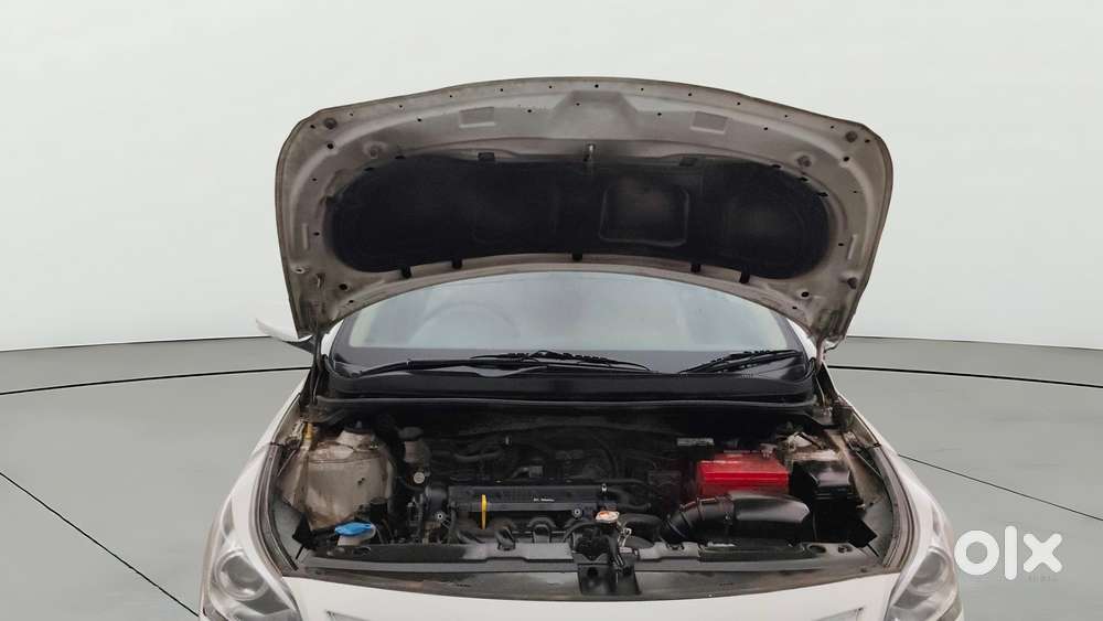 Hyundai Verna 1.6 Vtvt Sx, 2017, Petrol