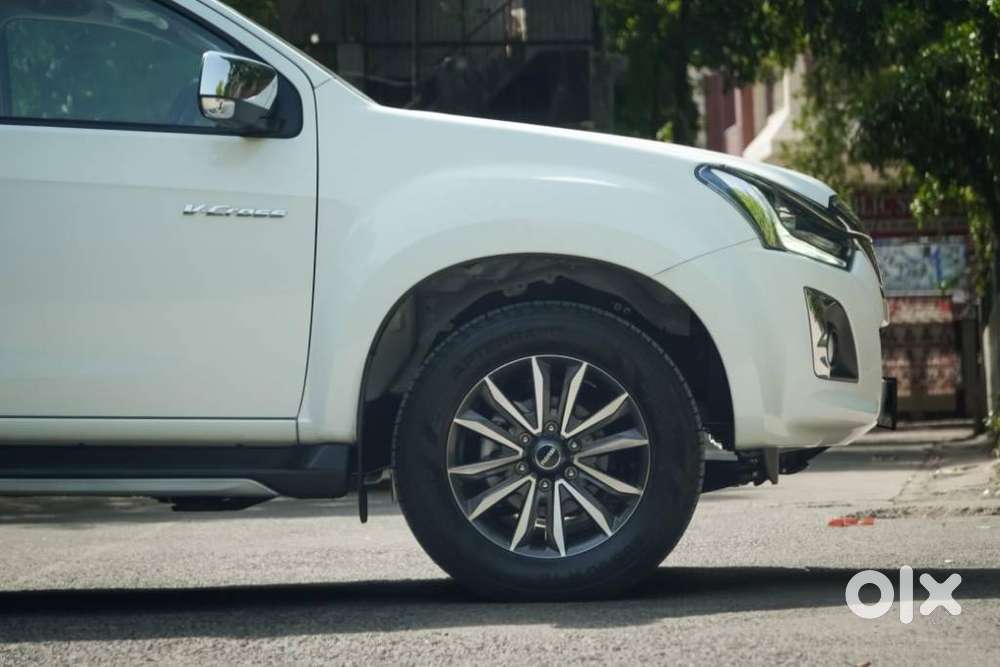 Isuzu V-cross Z 4x4 Mt, 2026, Diesel