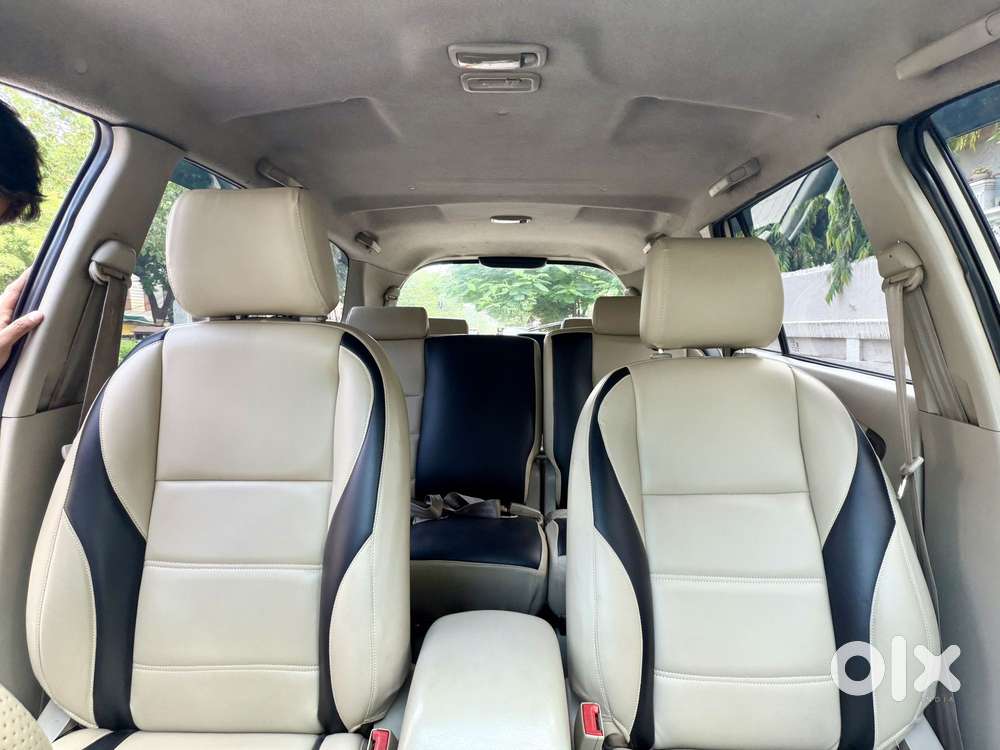 Toyota Innova 2.5 E, 2014, Diesel