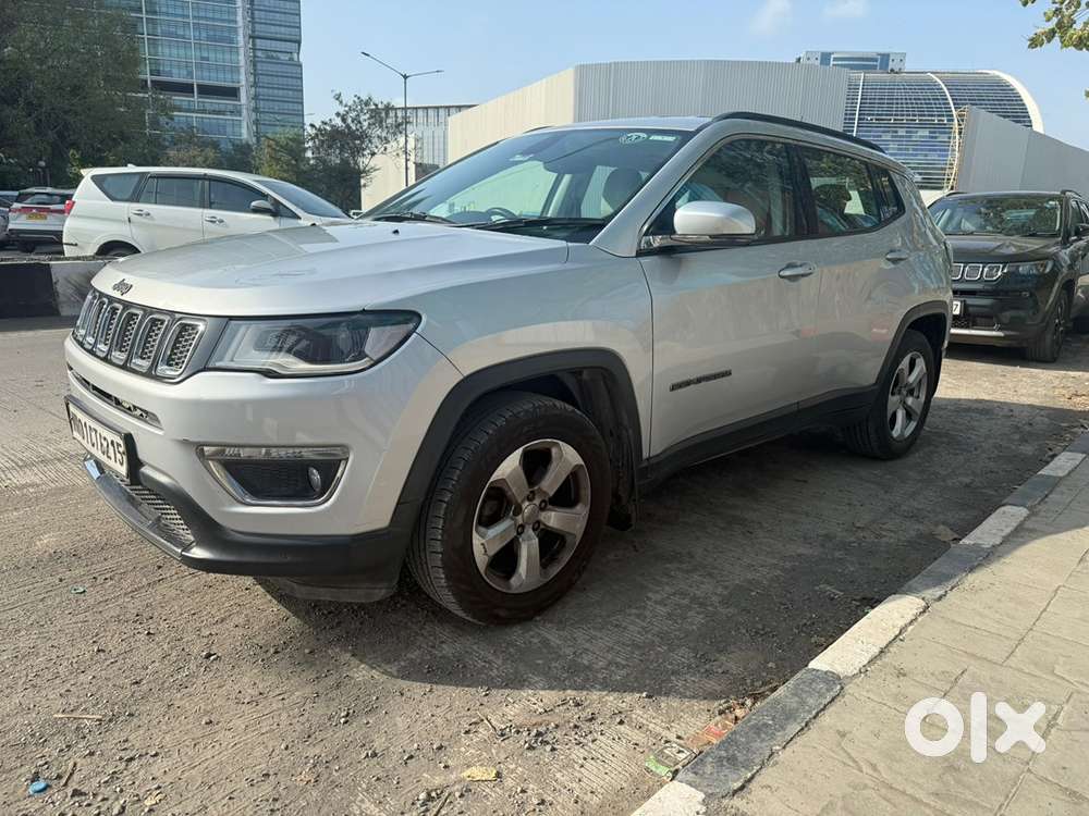 Jeep Compass    1.4 (o) Limited    2017