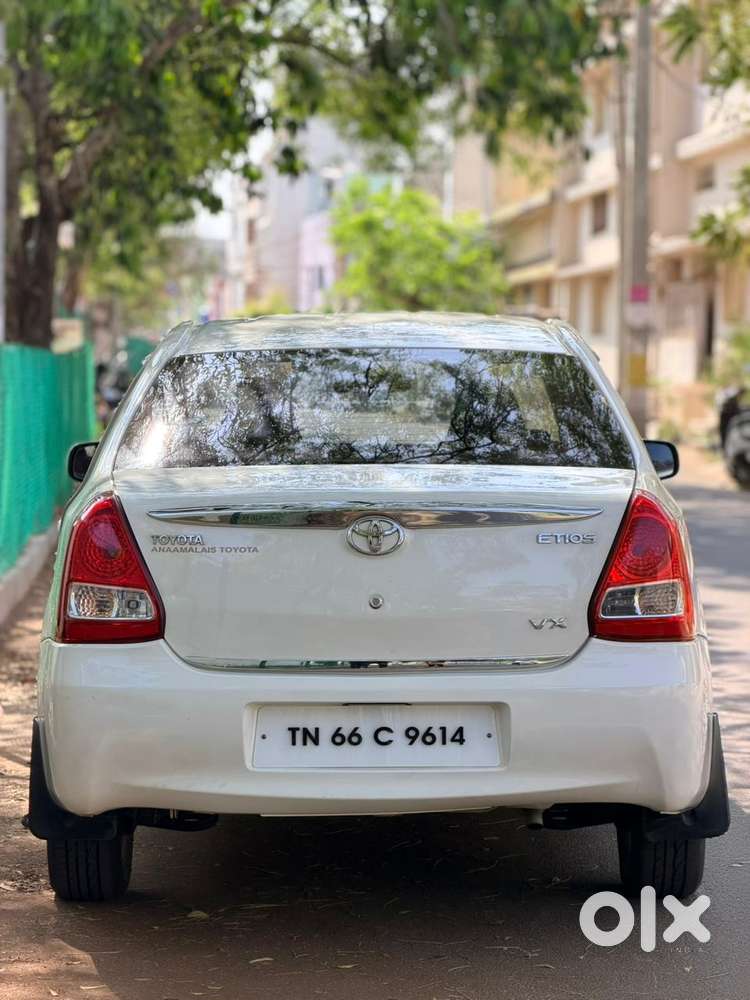 Toyota Etios 2010-2012 Vx, 2011, Petrol