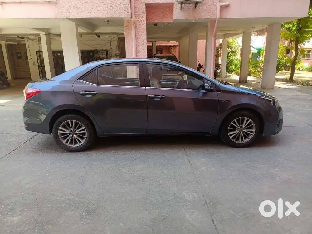 2016 Toyota Corolla Altis