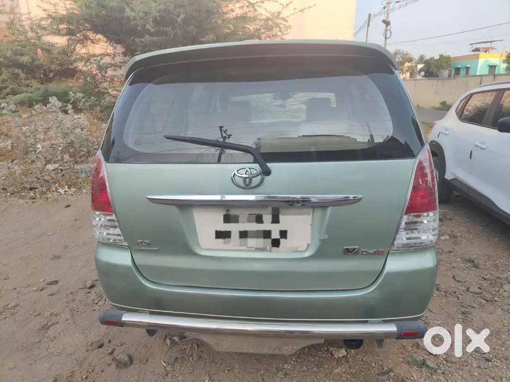 Toyota Innova