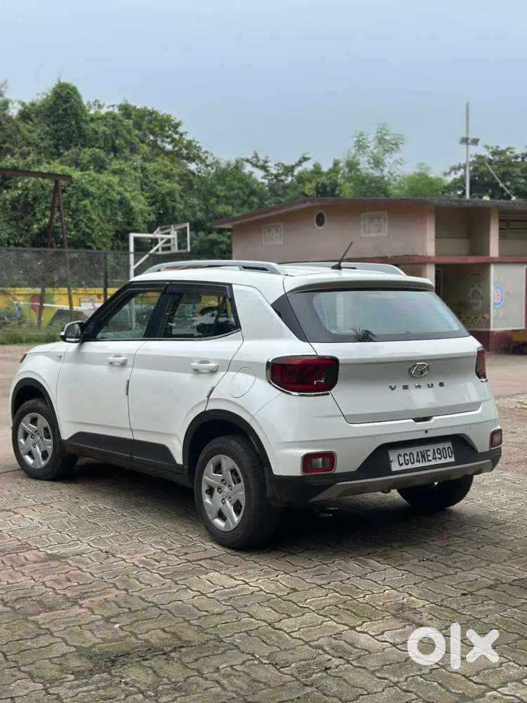 Hyundai Venue S 1.2 Petrol, 2020, Petrol