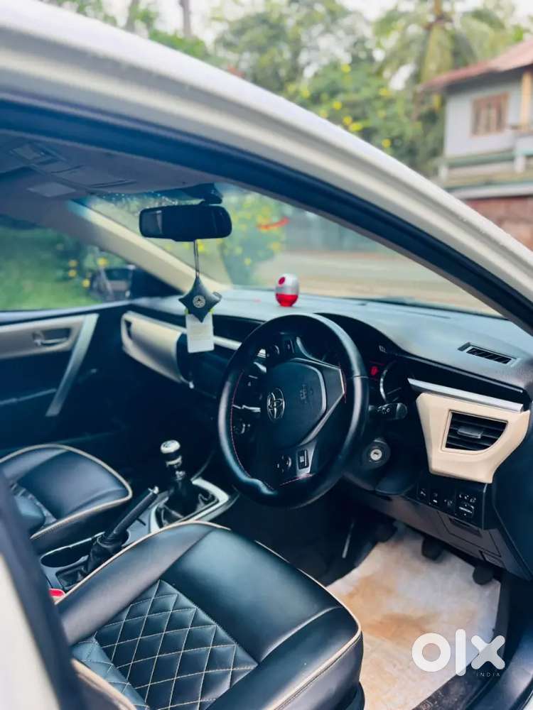 Toyota Corolla Altis 2014