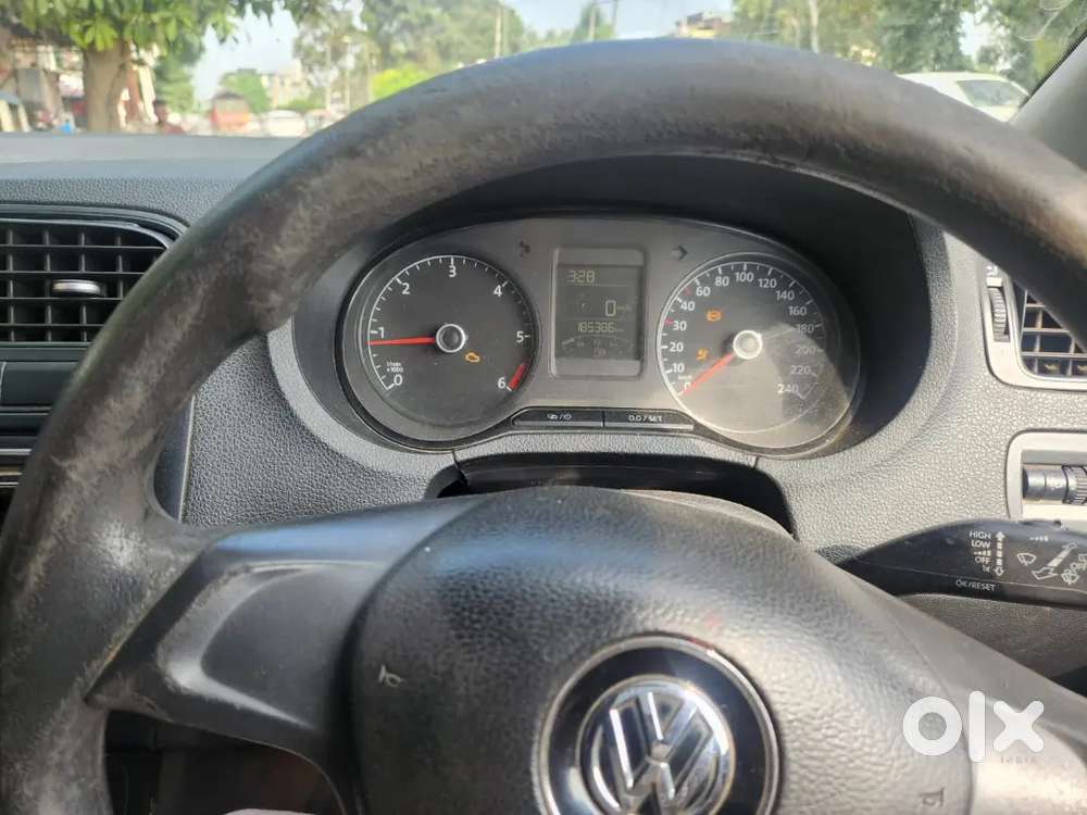 Volkswagen Polo Comfortline 2014