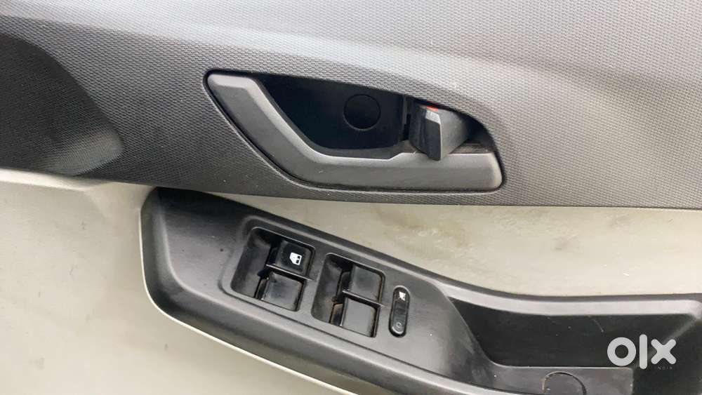 Tata Tiago 1.2 Revotron Xt Cng, 2023, Cng & Hybrids