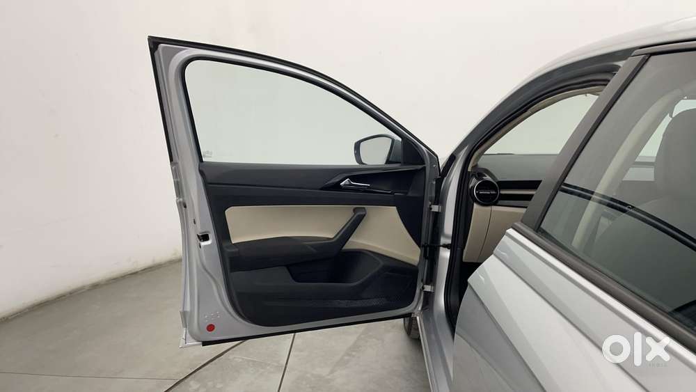 Skoda Slavia Ambition 1.0l Tsi Mt, 2022, Petrol