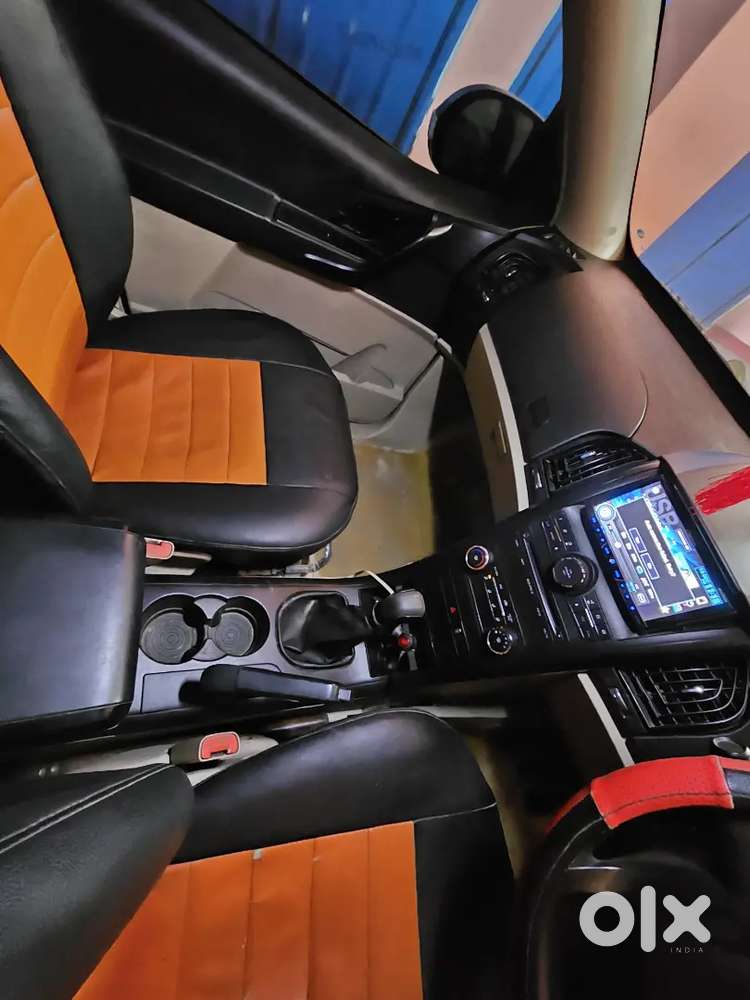 Mahindra Xuv500 2015 Diesel 68000 Km Driven