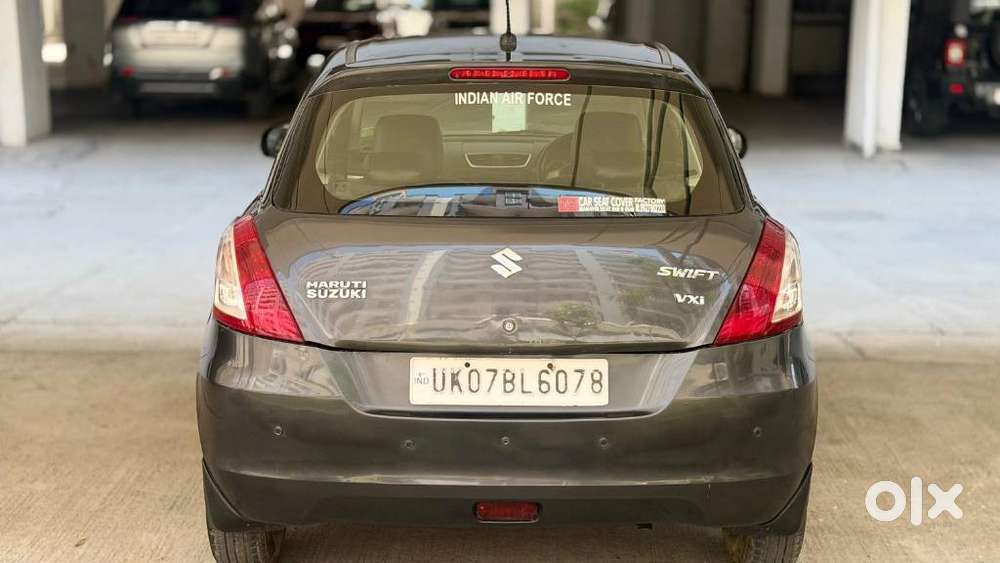 Maruti Suzuki Swift Vxi, 2015, Petrol