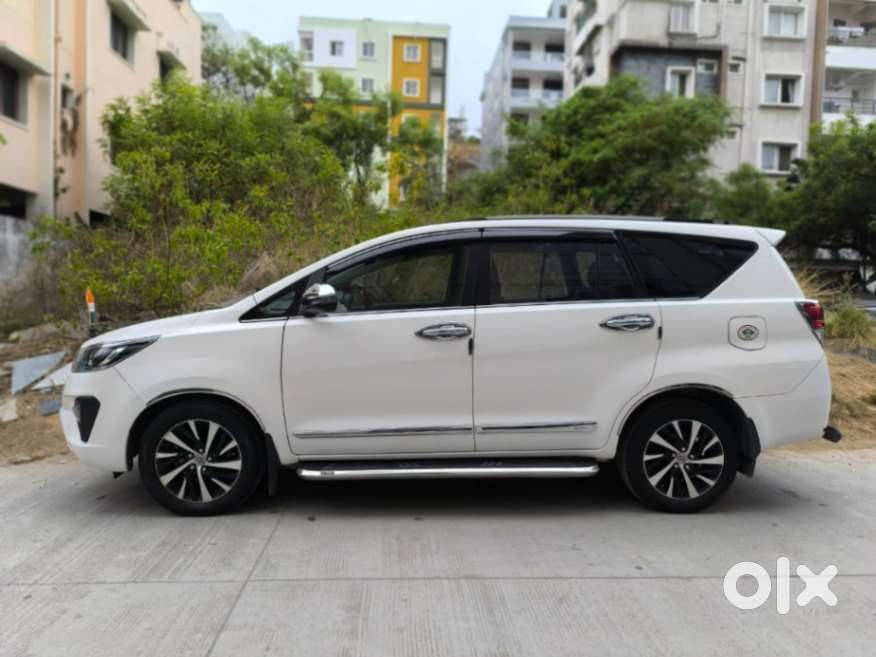 Toyota Innova Crysta [2020-ongoing] 2.4 Zx At 7 Str, 2021, Diesel