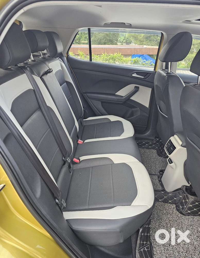 Volkswagen Taigun Automatic 2023