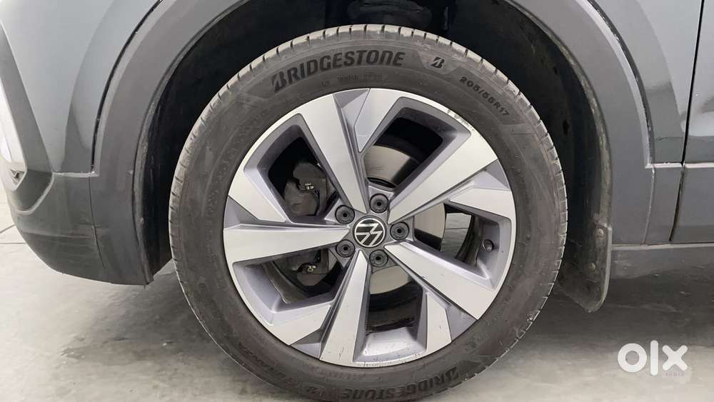 Volkswagen Taigun Topline 1.0 Tsi Mt (electric Seats), 2022, Petrol