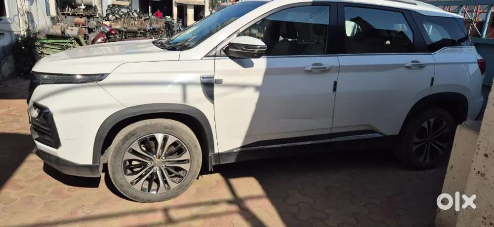 Mg Hector Plus 2021 Petrol 75000 Km Driven