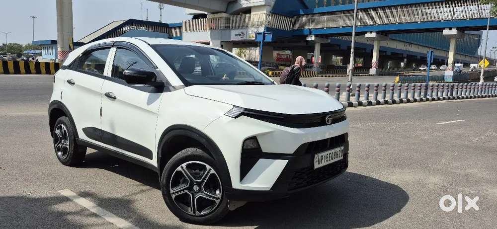 Tata Nexon 2024 Petrol Well Maintained