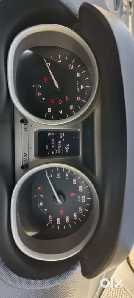 Tata Tiago 2016 Petrol 95000 Km Driven