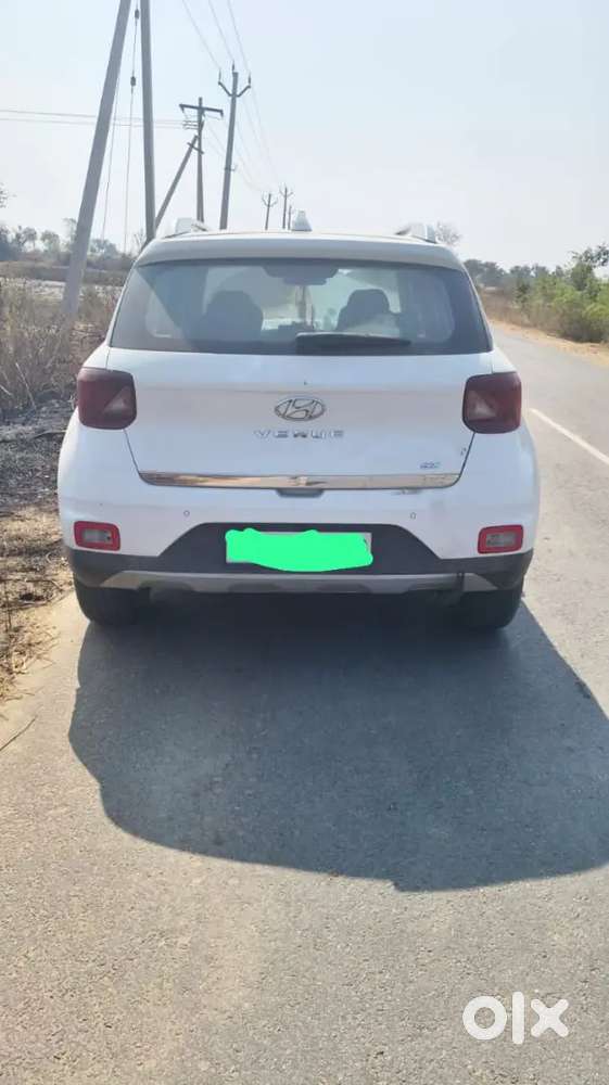 Hyundai Venue 2021 Diesel 115000 Km Driven