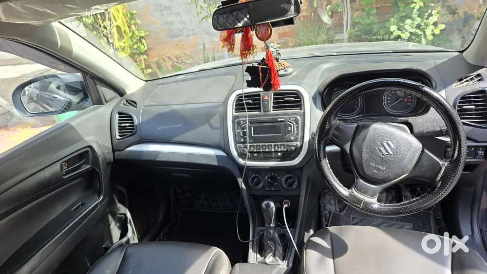 Maruti Brezza Lxi 2020
