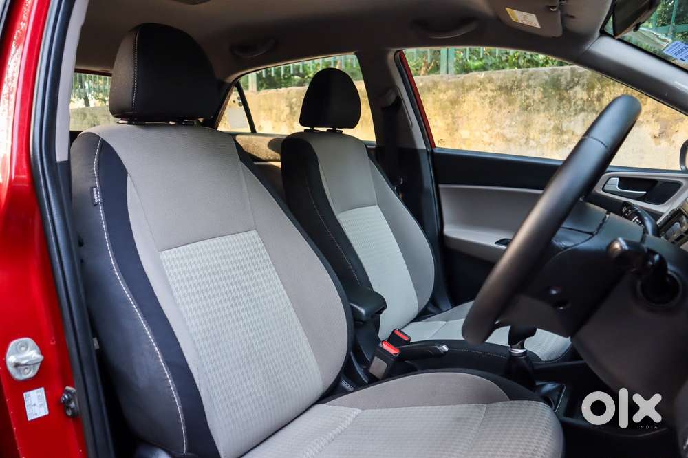 Hyundai I20 Petrol Asta Option, 2019, Petrol