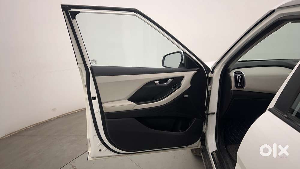 Hyundai Creta Sx 1.5 Petrol Cvt, 2022, Petrol