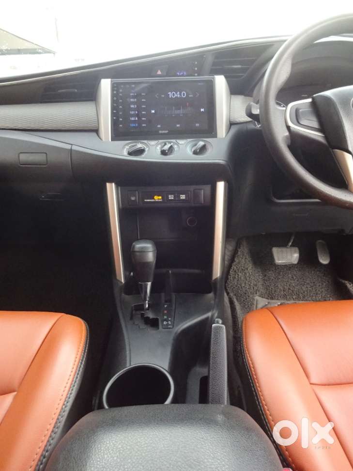 Toyota Innova Crysta 2.4 Gx Mt 8s, 2016, Diesel