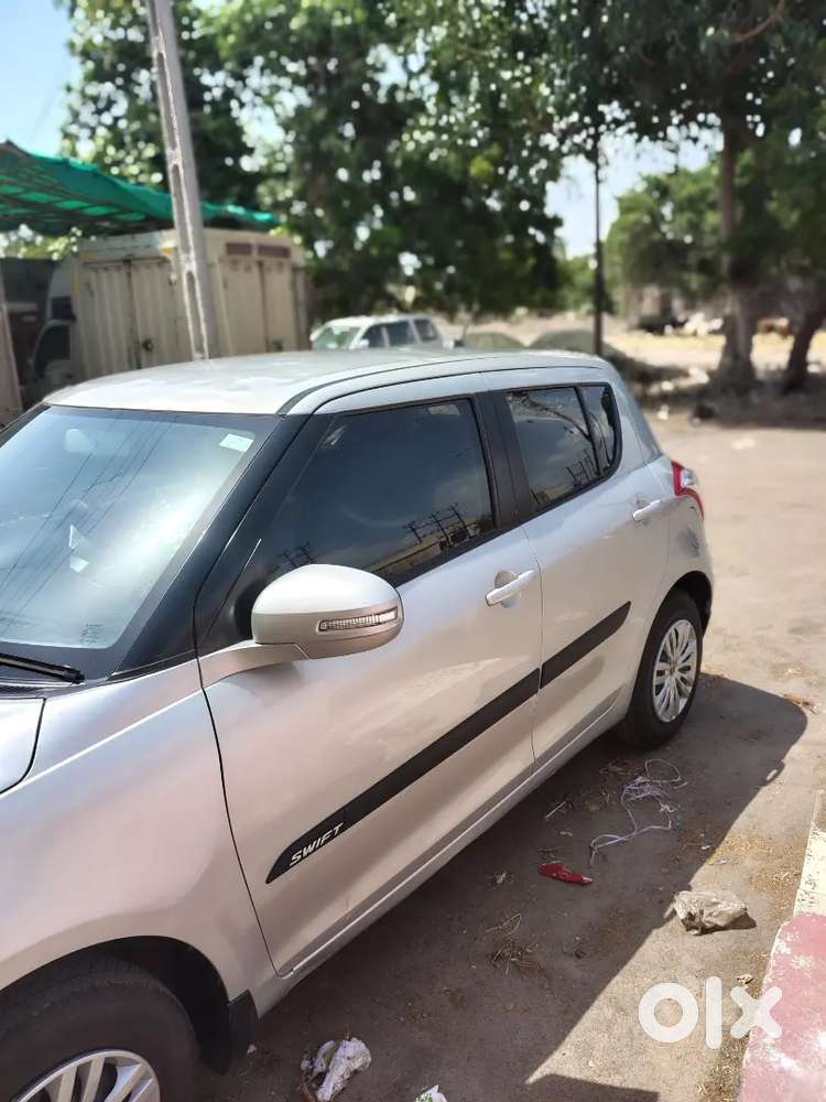 Swift Maruti Suzuki 2014