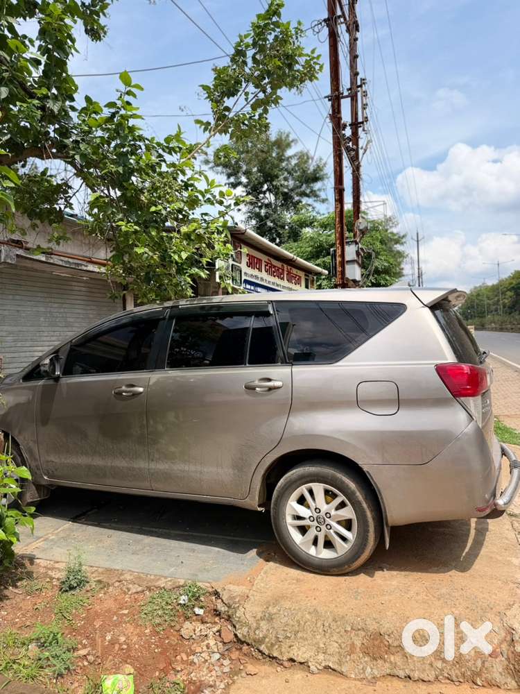 Toyota Innova Crysta 2018
