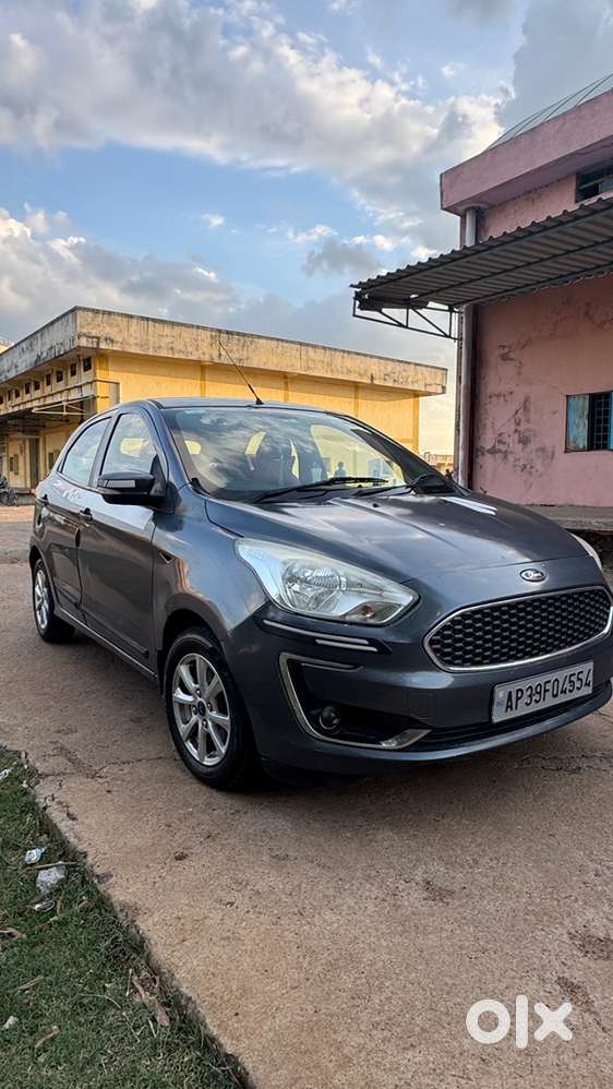 Ford Figo Titanium 2019