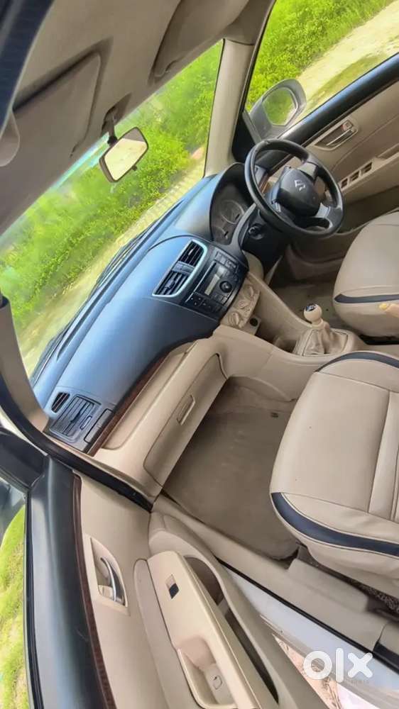 Maruti Suzuki Dzire 2015