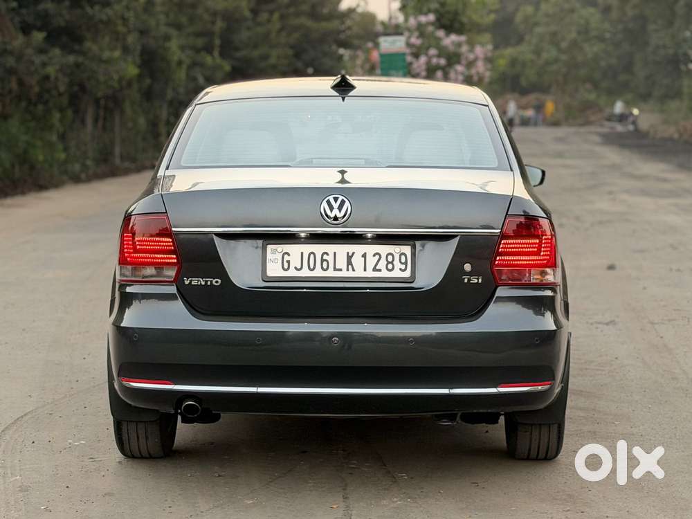 Volkswagen Vento 1.2 Tsi Highline At, 2018, Petrol