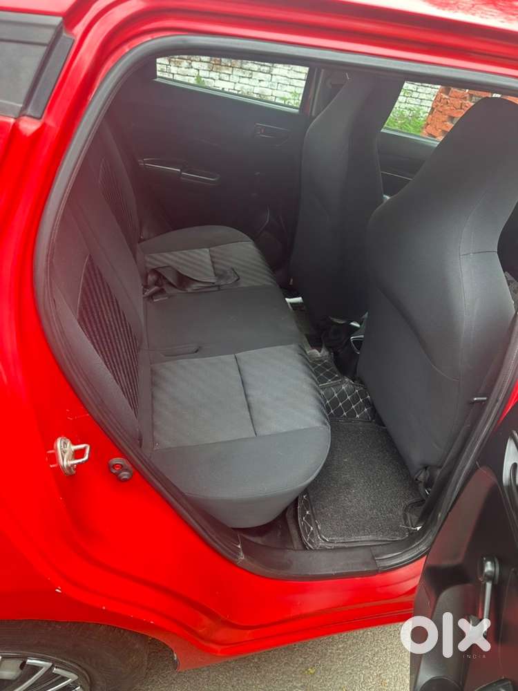 Maruti Suzuki Swift 2019 Petrol 64000 Km Driven