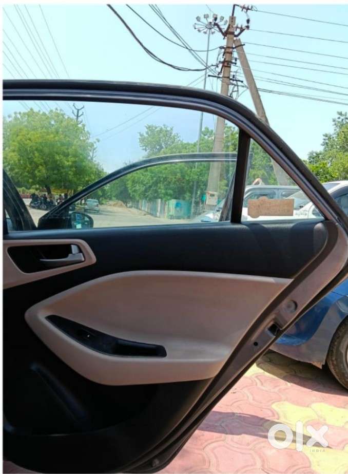 Hyundai I20 Petrol Spotz, 2017, Petrol