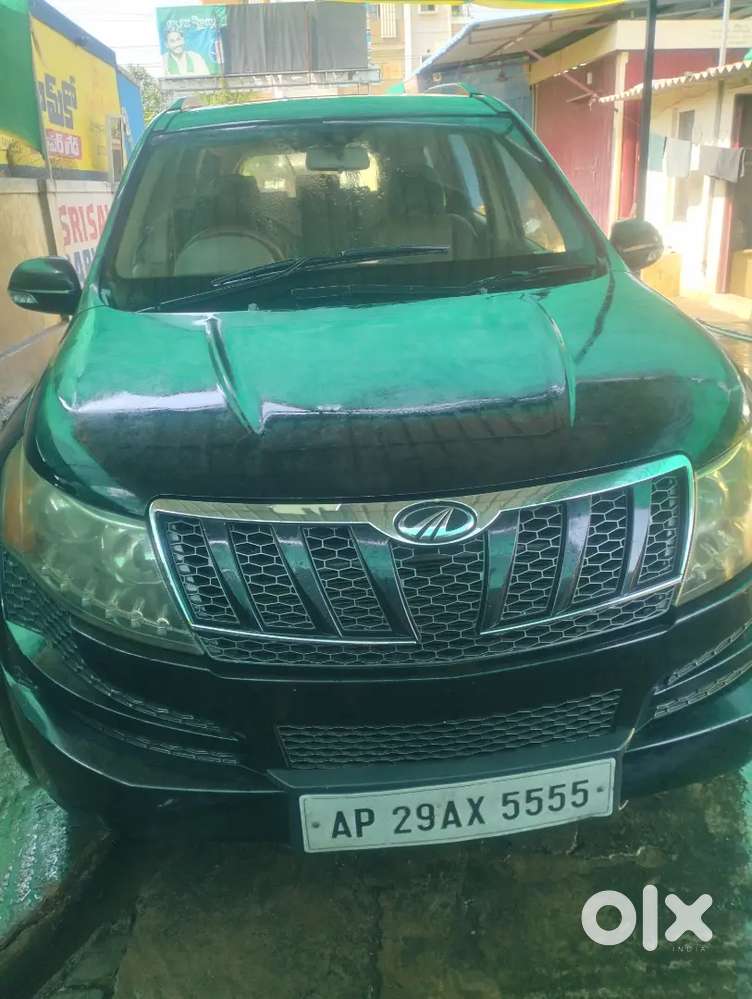 Mahindra Xuv500 2013 Diesel 90000 Km Driven