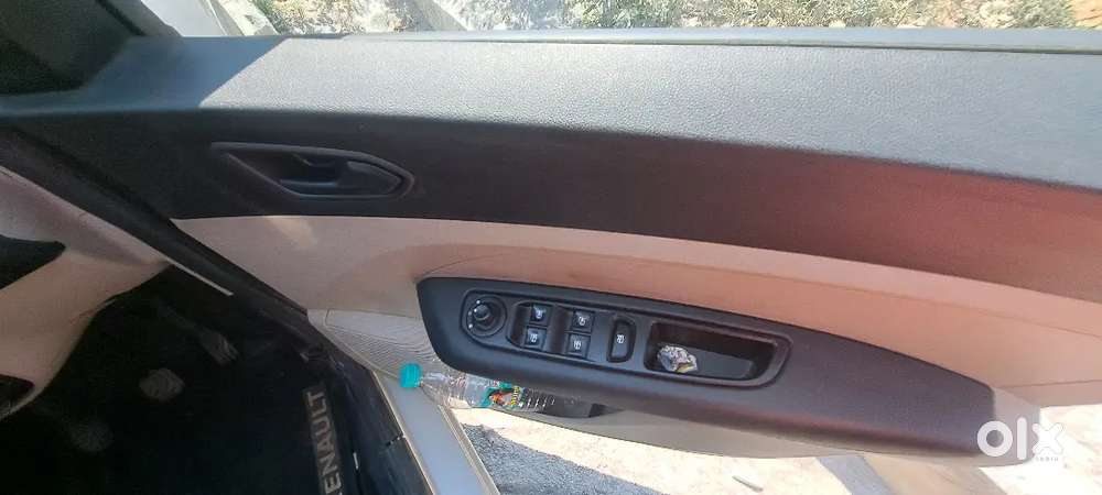 Renault Triber Rxt 2023 Petrol 1st Owner 16000 Km Driven For Sale