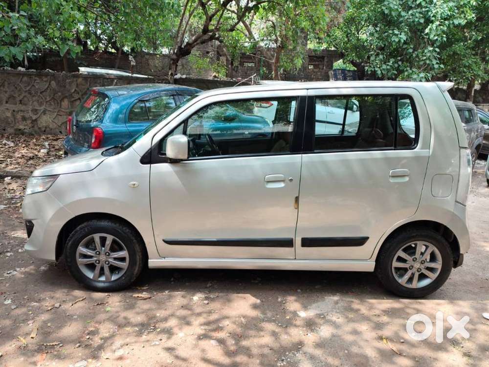 Maruti Suzuki Wagon R Stingray Amt Vxi Optional, 2017, Petrol