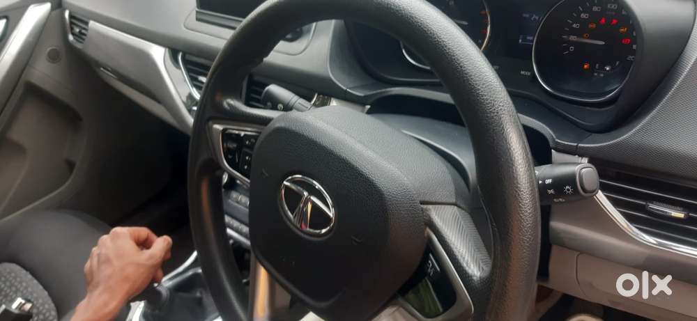 Tata Nexon 1.5 Revotorq Xz Plus, 2018, Petrol