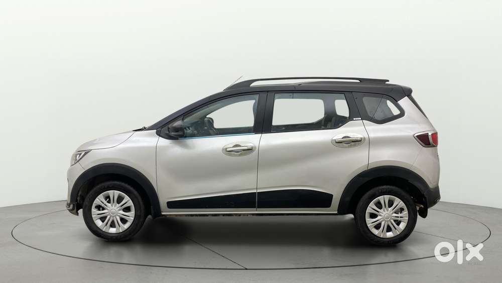 Renault Triber 1.0 Rxz Dual Tone, 2021, Petrol