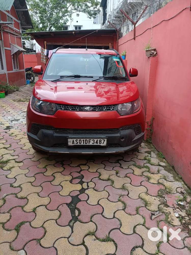 Mahindra Kuv 100 2017 Petrol 95000 Km Driven
