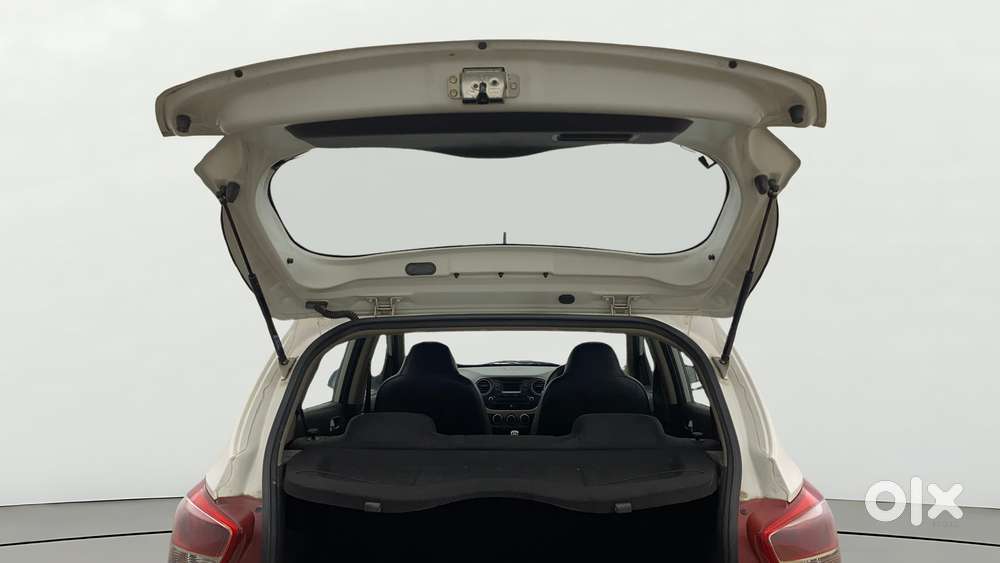 Hyundai Grand I10 Sportz 1.2 Kappa Vtvt, 2015, Petrol