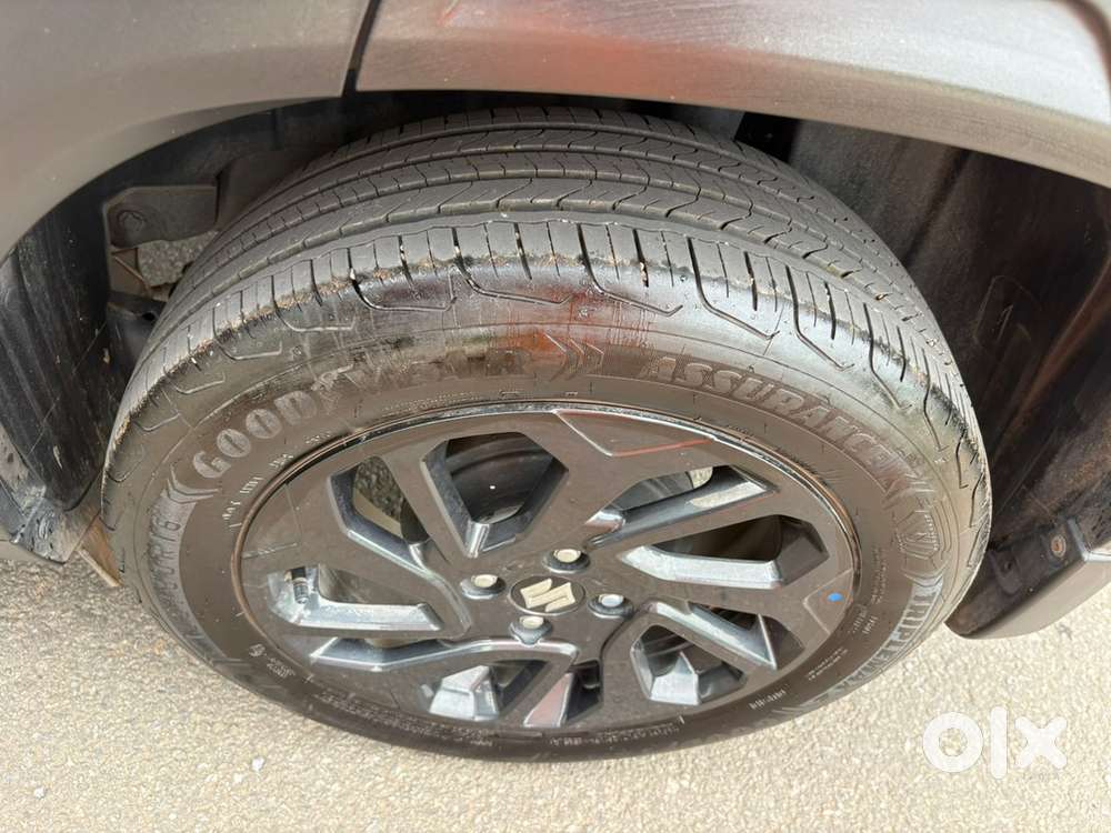 Maruti Suzuki Fronx Petrol Automatic 2025