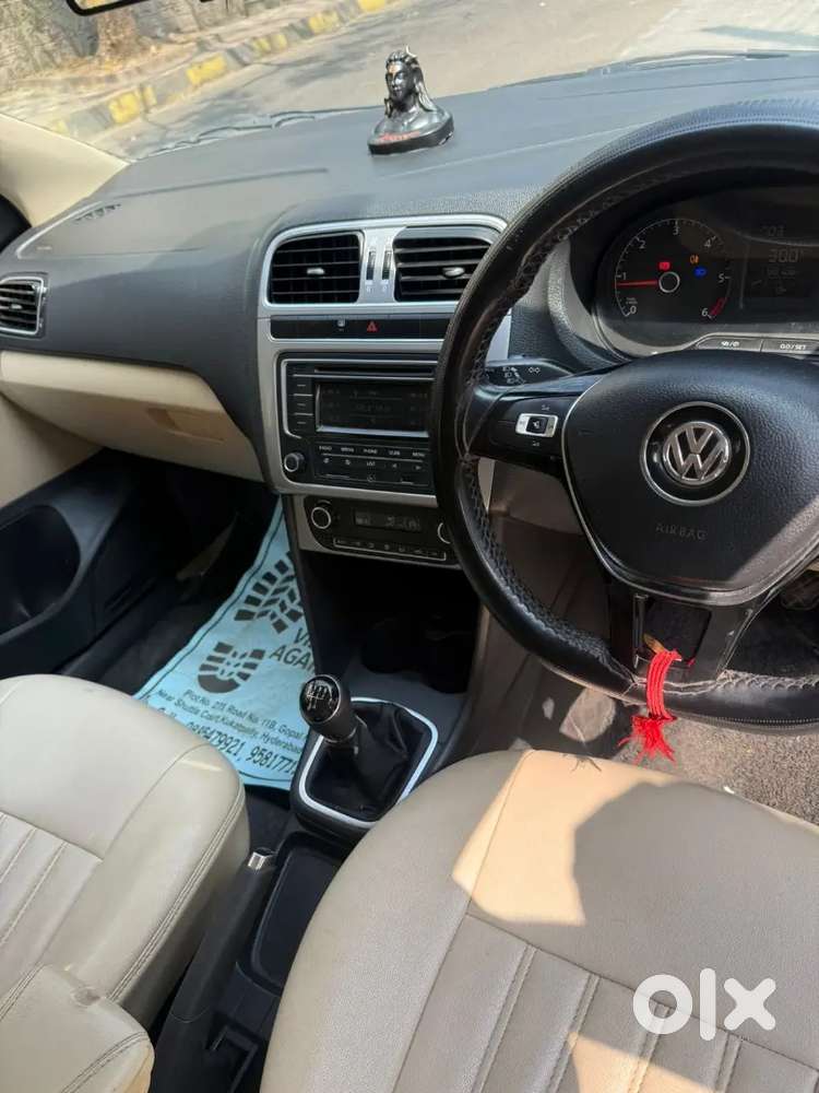 Volkswagen Polo 2015 Diesel 90000 Km Driven