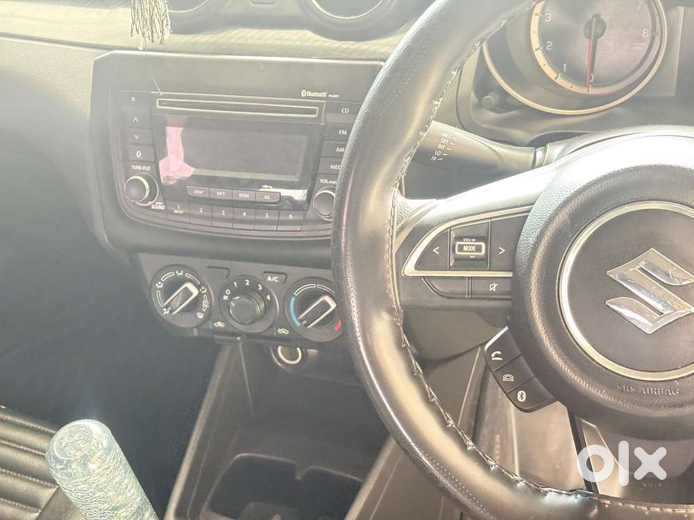 Maruti Suzuki Swift Vxi + Manual, 2020, Petrol