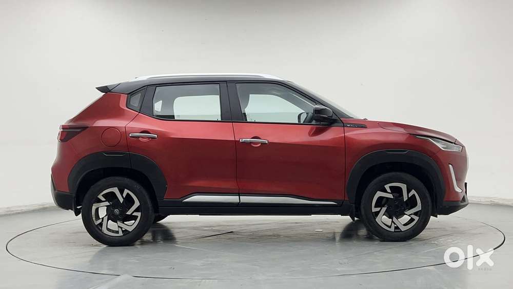 Nissan Magnite 1.0 Xv Dual Tone, 2023, Petrol